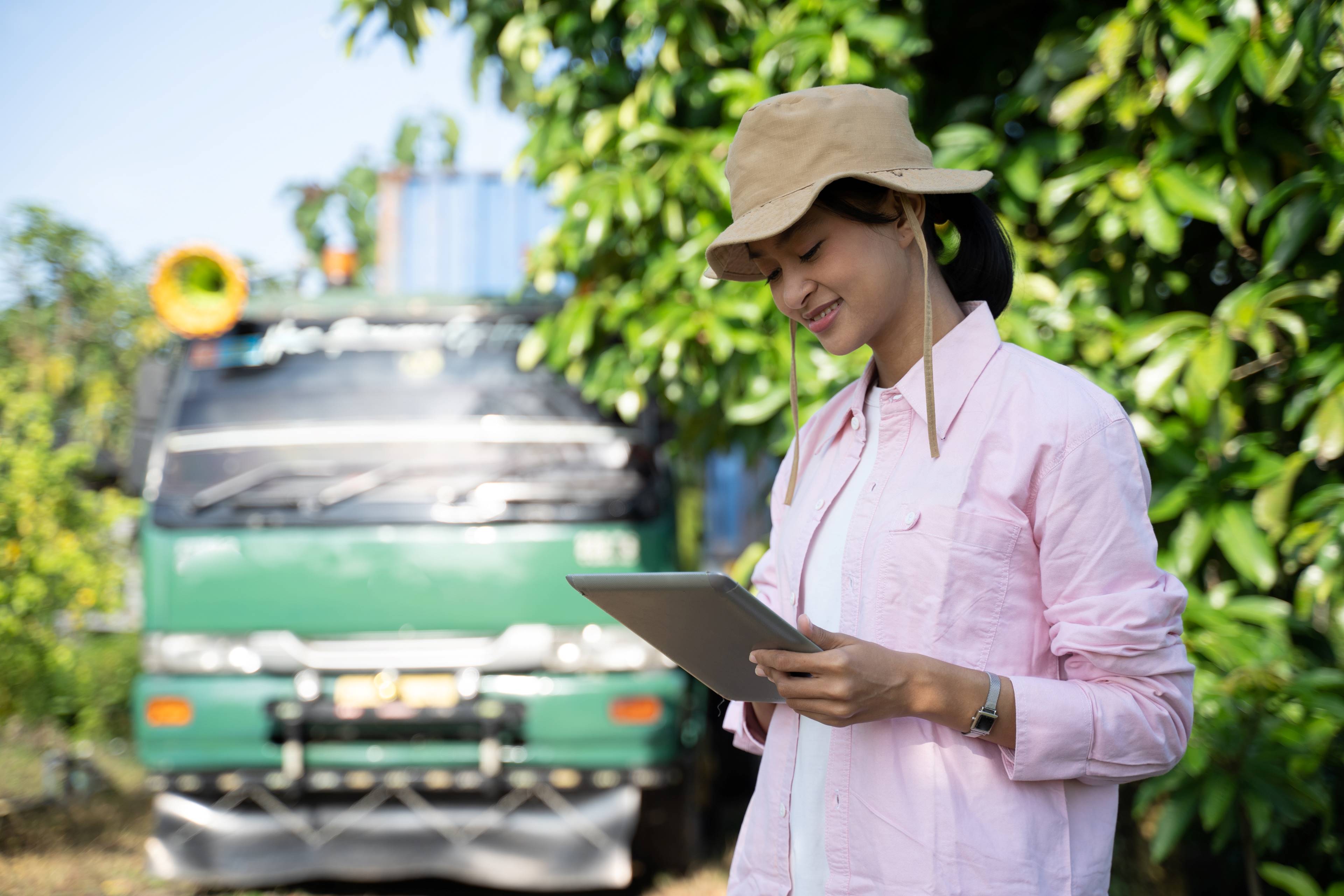 Image of a certification body auditor preparing to conduct an on-site audit