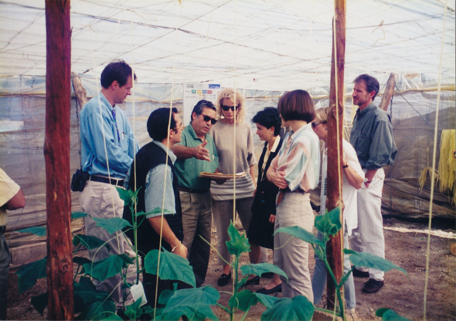 German retailer delegation under the coordination of EHI learning about practices for protecting crops in plastic greenhouses in Almeria, December 1996