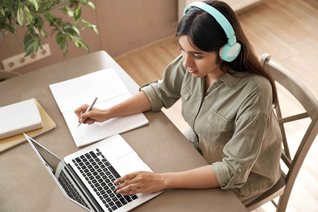 Image of an agricultural consultant taking an online exam
