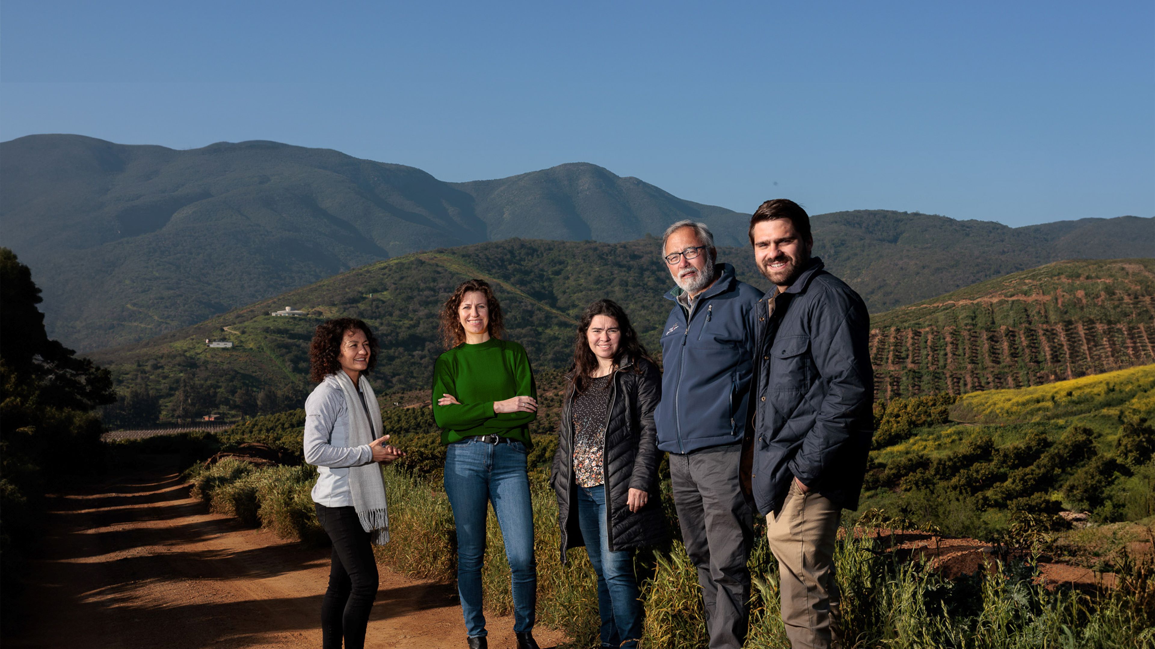 Image of Registered Trainers meeting with GLOBALG.A.P. during a farm visit in South America.